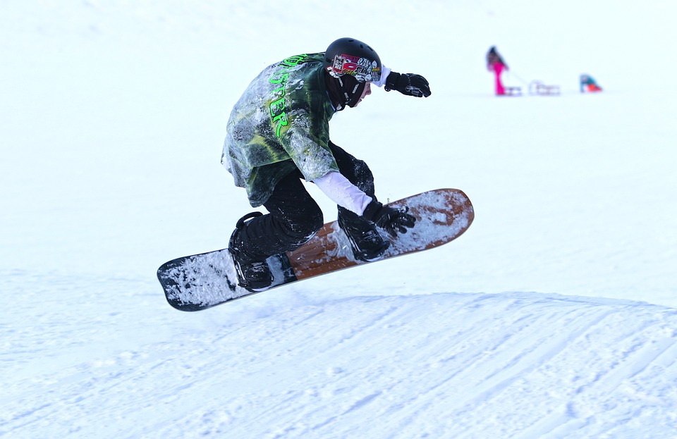 snowbooard